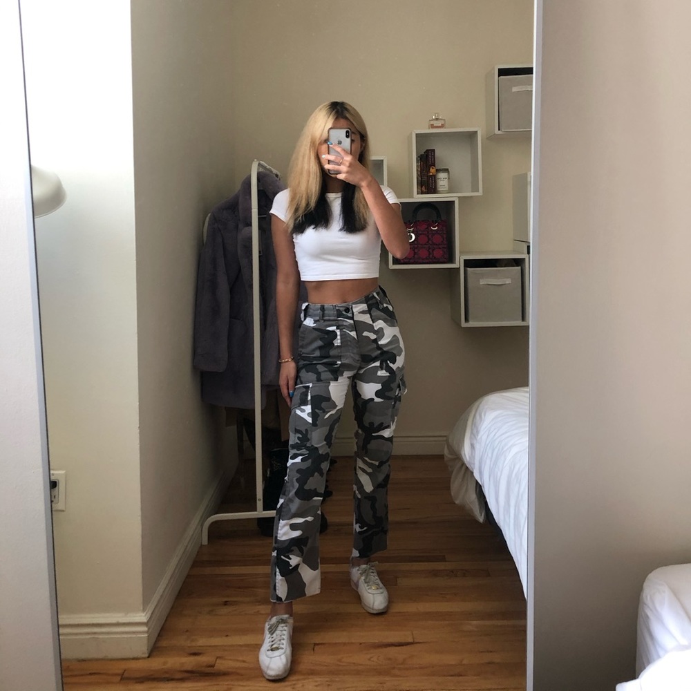 urban outfitters khaki pants